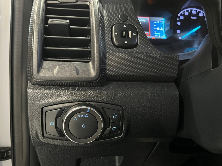 ford ranger 2.2 xls 4x4 cd 16v diesel 4p automatico manual 2020