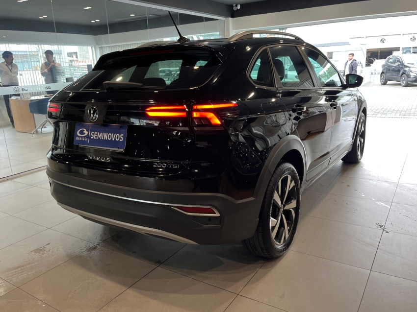 volkswagen nivus 1.0 200 tsi total flex highline automatico 4p 2024