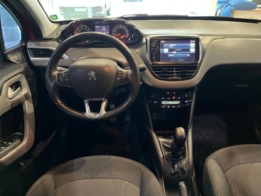 peugeot 208 1.2 active pack 12v flex 4p manual 2017