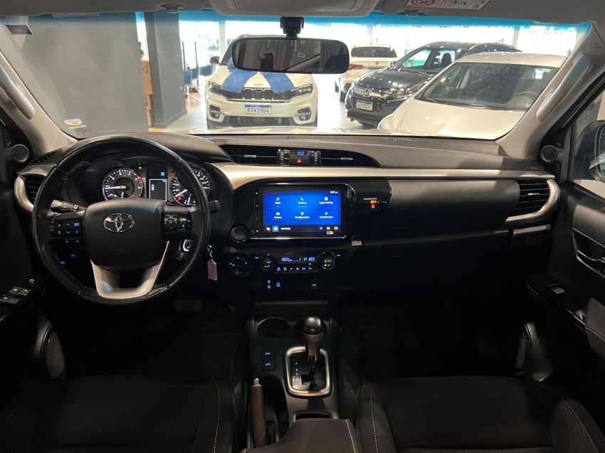 toyota hilux 2.8 d-4d turbo diesel cd sr 4x4 automatico 4p 2024