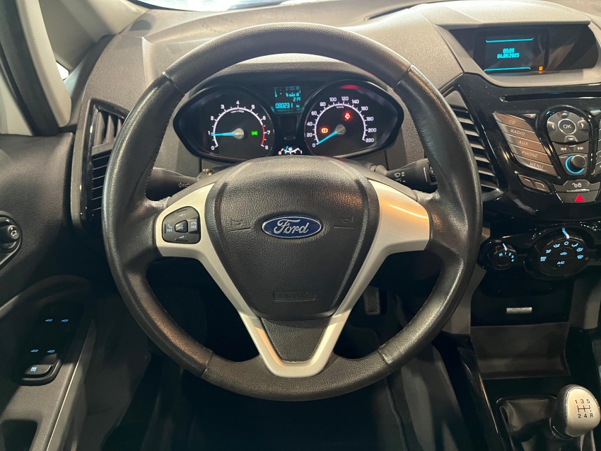 ford ecosport 1.6 freestyle 16v flex 4p manual 2015