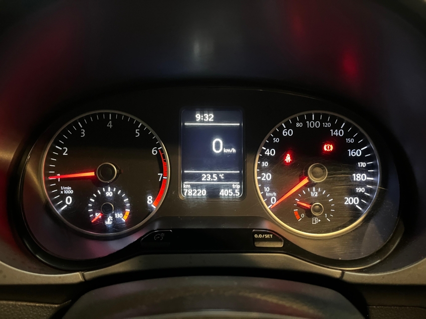 volkswagen fox 1.0 mpi comfortline 12v flex 4p manual 2017