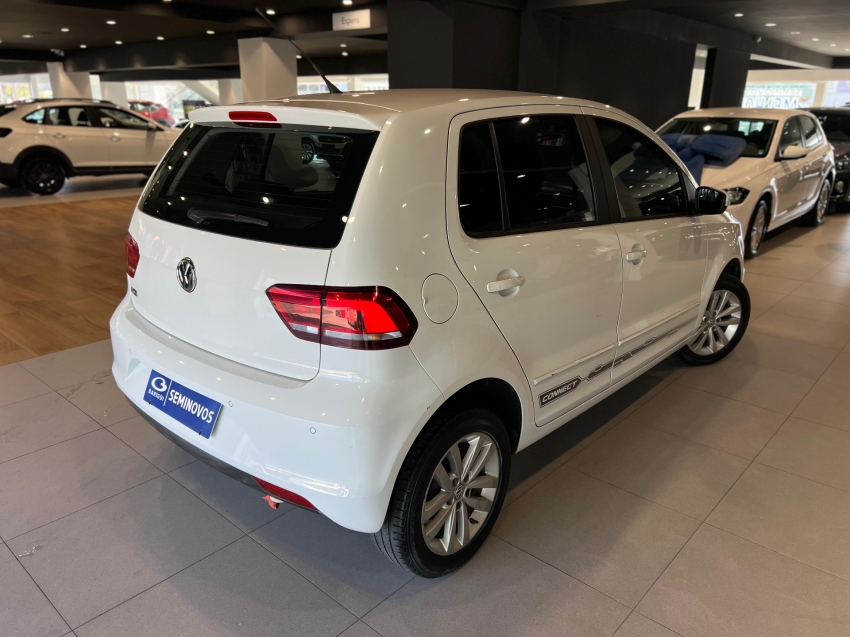 volkswagen fox 1.6 msi total flex connect 4p manual 2019