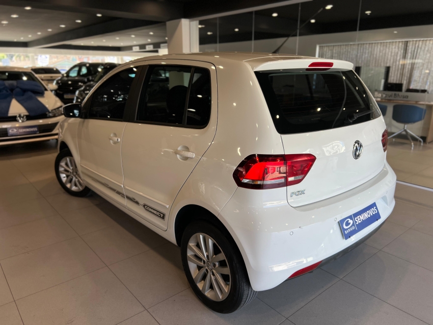 volkswagen fox 1.6 msi total flex connect 4p manual 2019