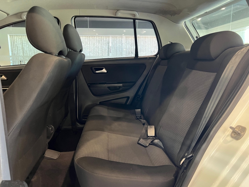 volkswagen fox 1.6 msi total flex connect 4p manual 2019