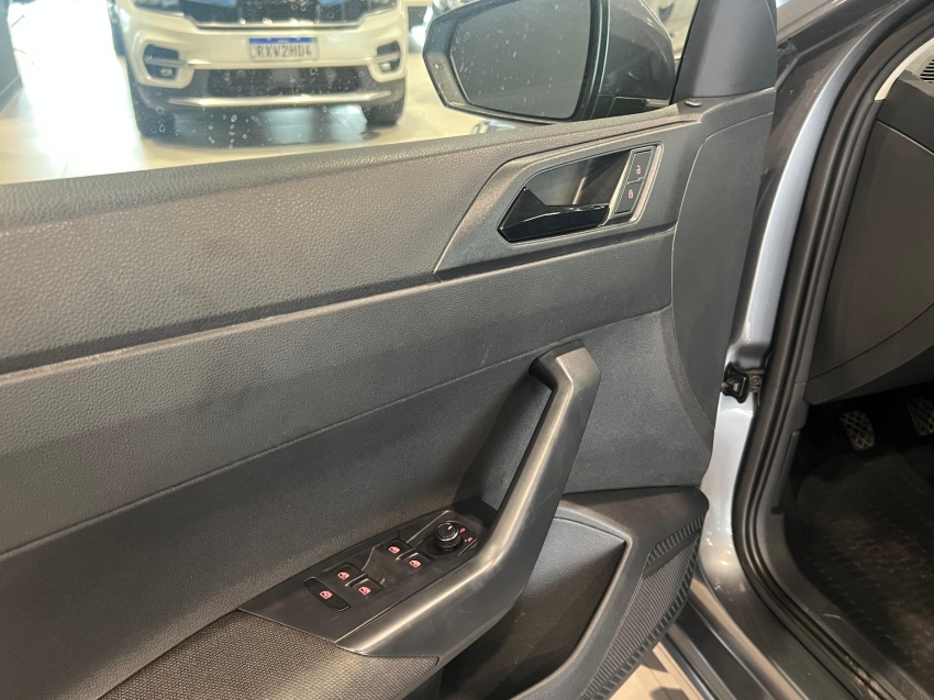 volkswagen polo 1.6 msi total flex manual 4p 2020
