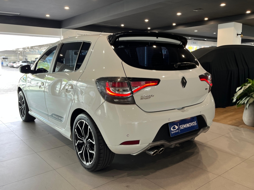 renault sandero 2.0 16v hi-flex rs manual flex 4p 2022