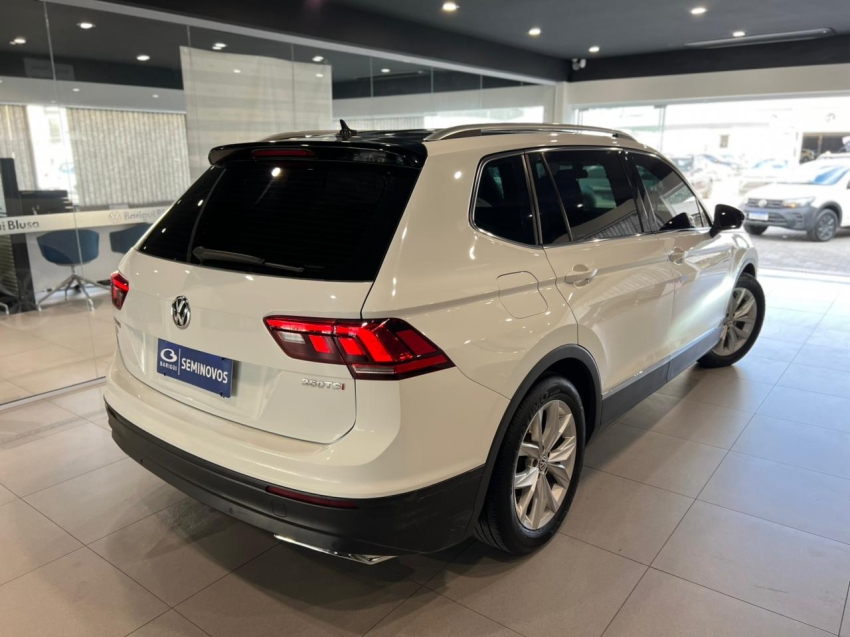volkswagen tiguan 1.4 250 tsi total flex allspace comfortline tiptronic 4p semiautomatico 2020