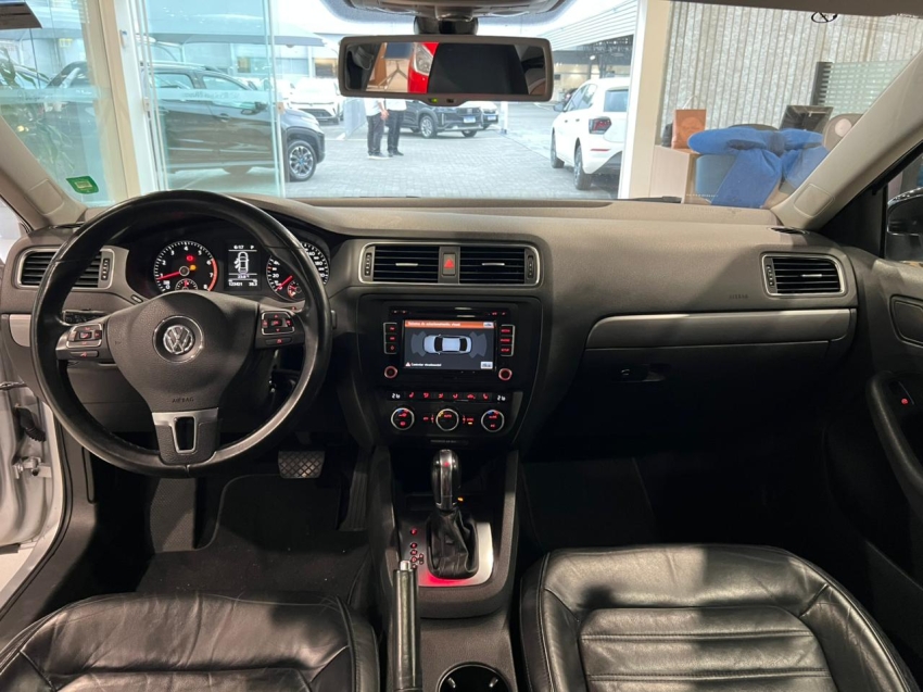 volkswagen jetta 2.0 tsi highline 200cv gasolina 4p tiptronic automatico 2013