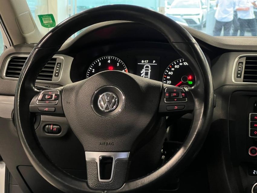 volkswagen jetta 2.0 tsi highline 200cv gasolina 4p tiptronic automatico 2013