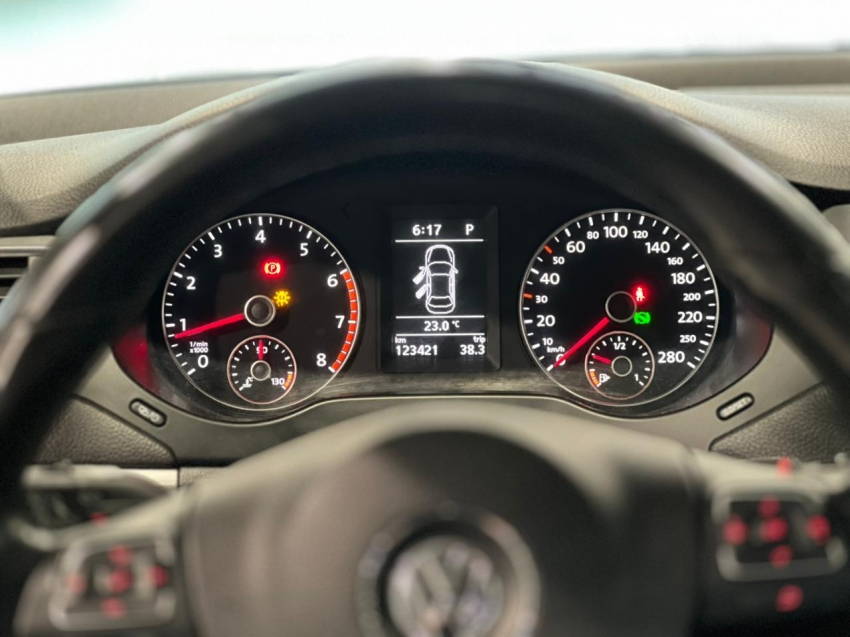 volkswagen jetta 2.0 tsi highline 200cv gasolina 4p tiptronic automatico 2013