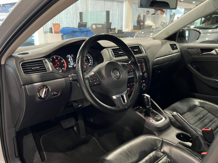 volkswagen jetta 2.0 tsi highline 200cv gasolina 4p tiptronic automatico 2013