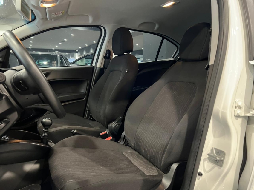 fiat cronos 1.0 firefly flex drive manual 4p 2024