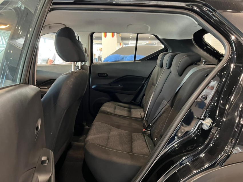 nissan kicks 1.6 16v flexstart active xtronic flex 4p automatico 2024