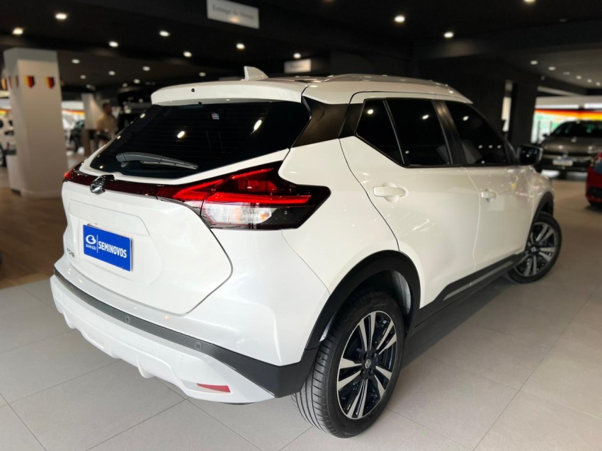 nissan kicks 1.6 16v flexstart advance xtronic flex 4p automatico 2022