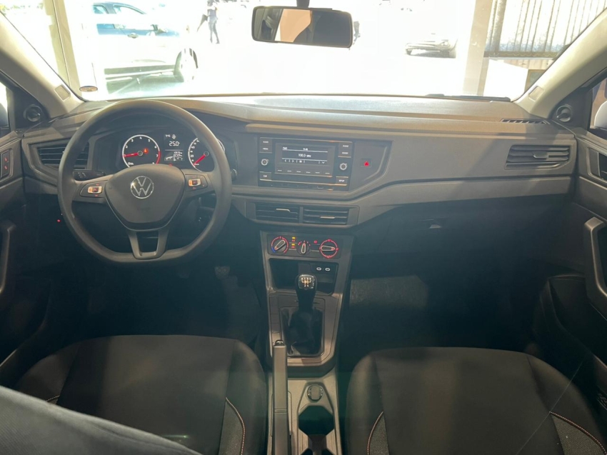 volkswagen polo 1.0 mpi track manual flex 4p 2025