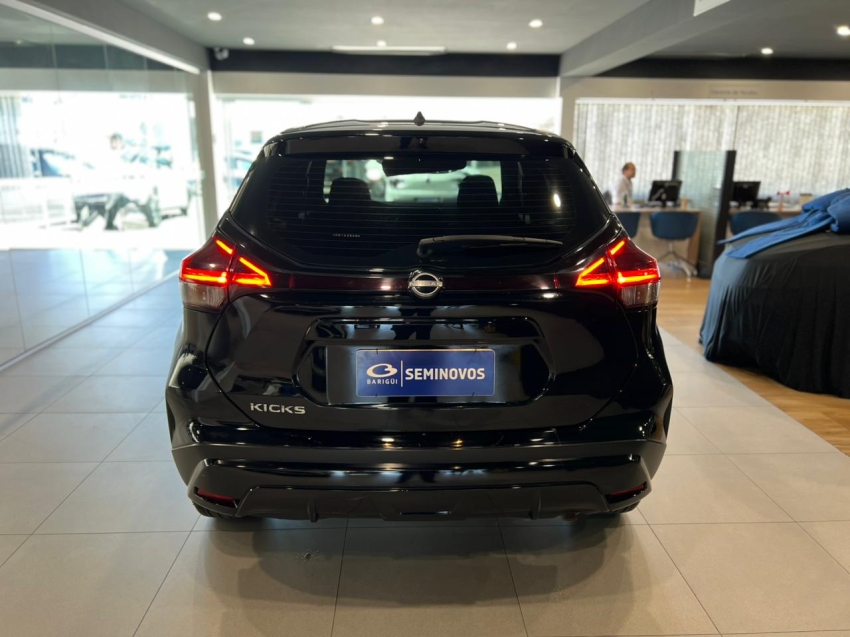nissan kicks 1.6 16v flexstart active xtronic flex 4p automatico 2024