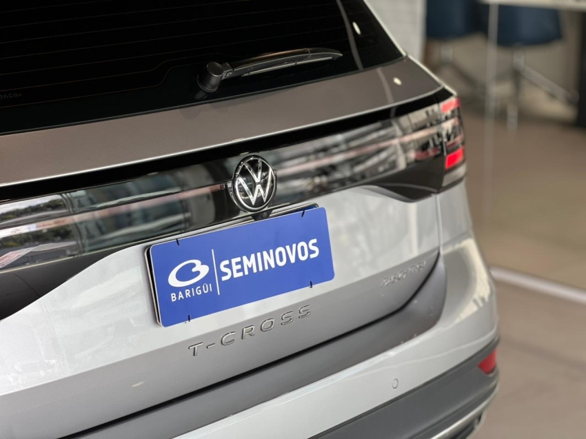 volkswagen t-cross 1.4 250 tsi total flex highline automatico 4p 2024