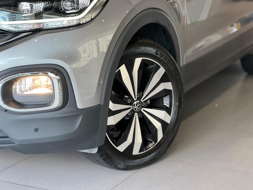 volkswagen t-cross 1.4 250 tsi total flex highline automatico 4p 2024