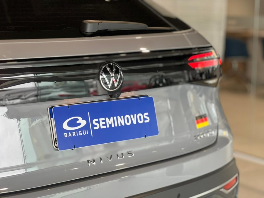 volkswagen nivus 1.0 200 tsi total flex highline automatico 4p 202417