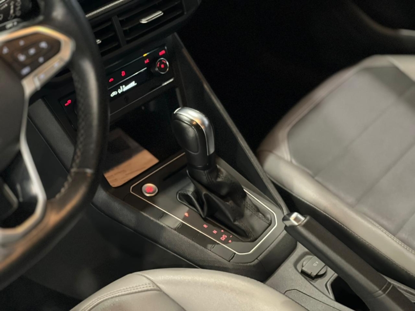 volkswagen nivus 1.0 200 tsi total flex highline automatico 4p 20216