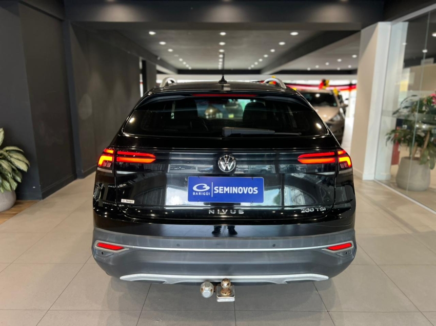 volkswagen nivus 1.0 200 tsi total flex highline automatico 4p 202114