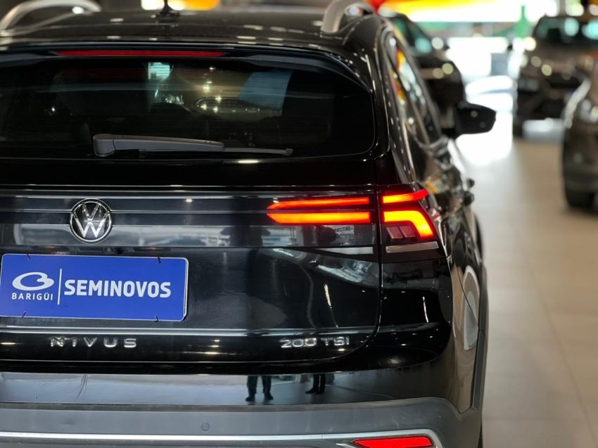volkswagen nivus 1.0 200 tsi total flex highline automatico 4p 202112
