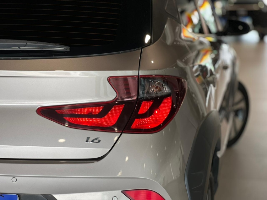 hyundai hb20x 1.6 16v flex evolution automatico 4p 202013