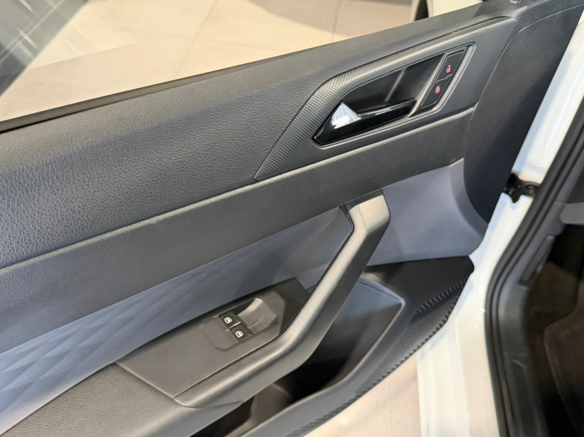 volkswagen polo 1.0 mpi manual flex 4p 20253