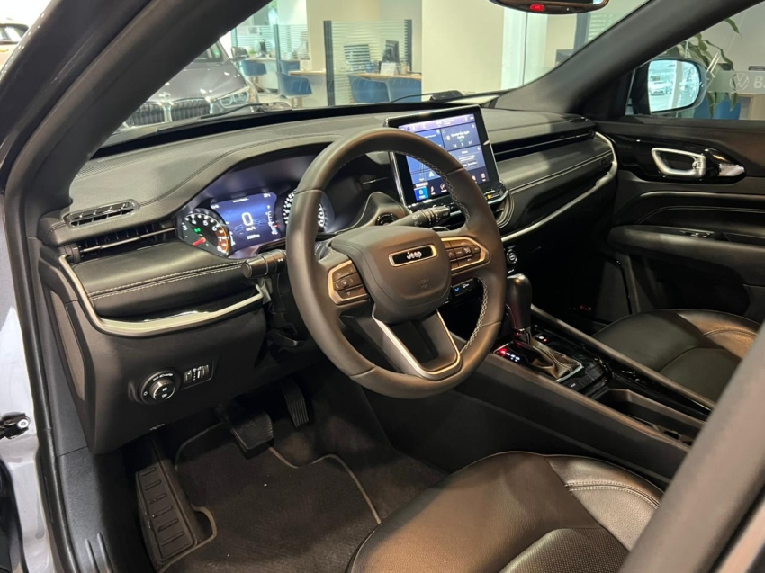 jeep compass 1.3 t270 turbo flex longitude at6 4p automatico 20226