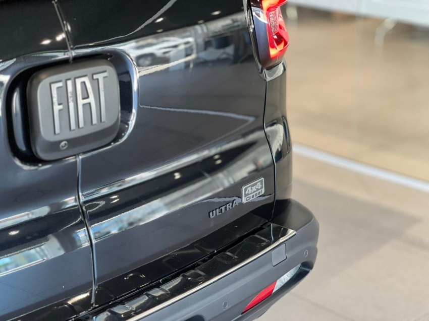 fiat toro 2.0 16v turbo diesel ultra 4wd at9 4p automatico 202319