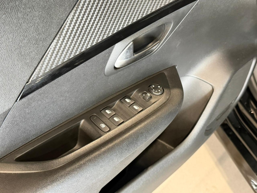 peugeot 208 1.6 16v flex allure at6 4p automatico 20235