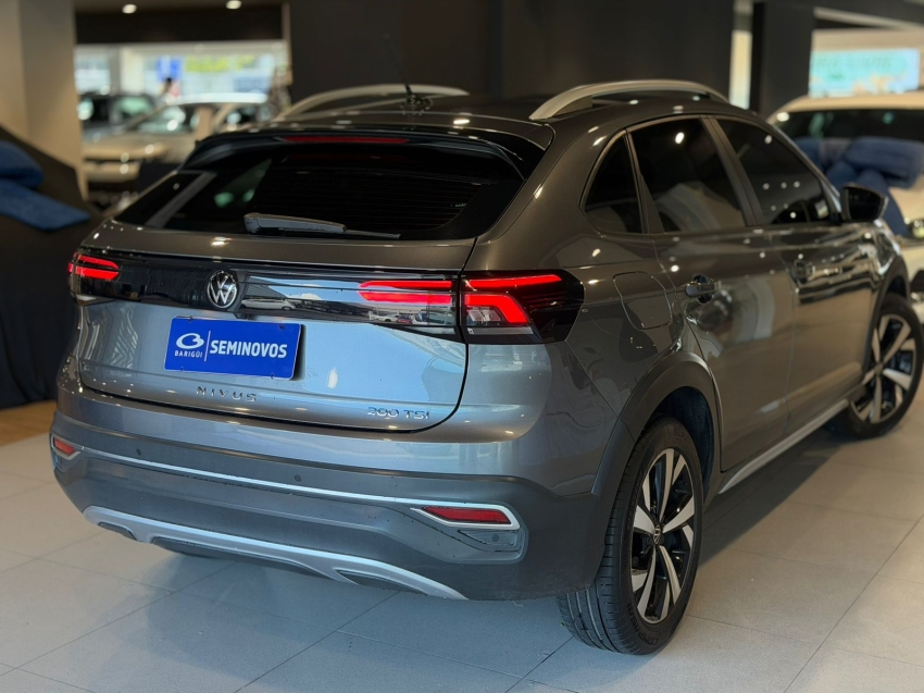 volkswagen nivus 1.0 200 tsi total flex highline automatico 4p 202217