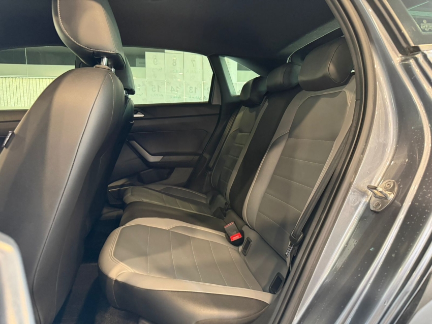 volkswagen nivus 1.0 200 tsi total flex highline automatico 4p 202212