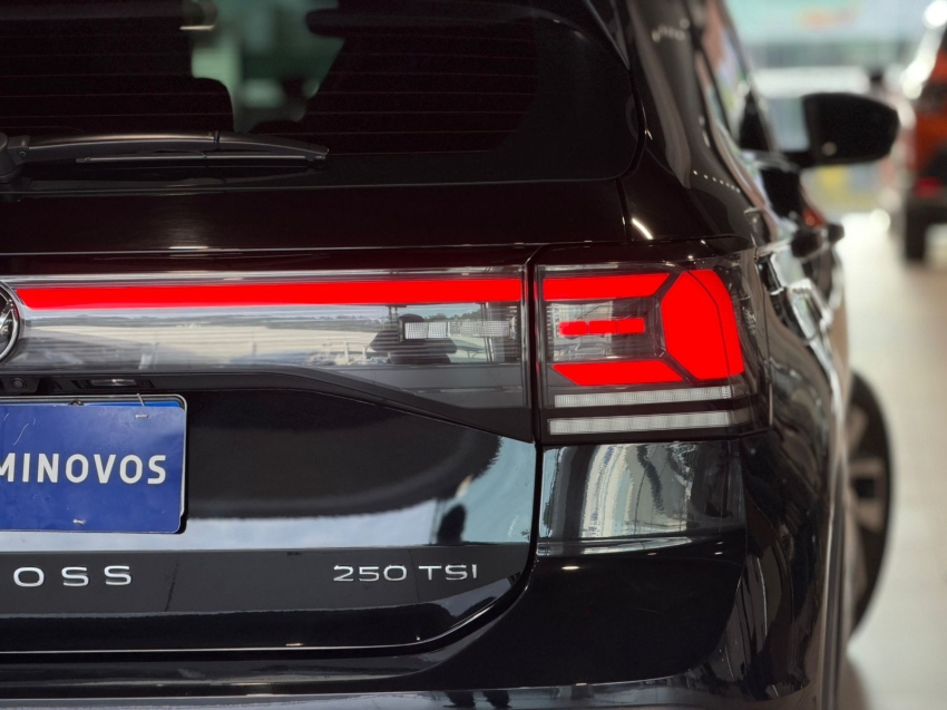 t-cross highline 250 1.4 tsi at6 com teto solar16