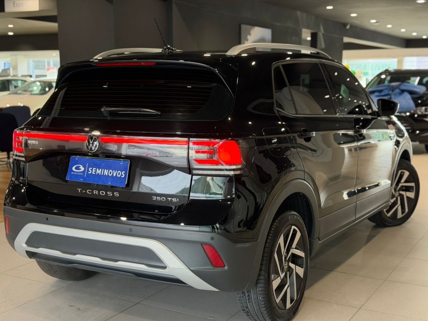 t-cross highline 250 1.4 tsi at6 com teto solar17