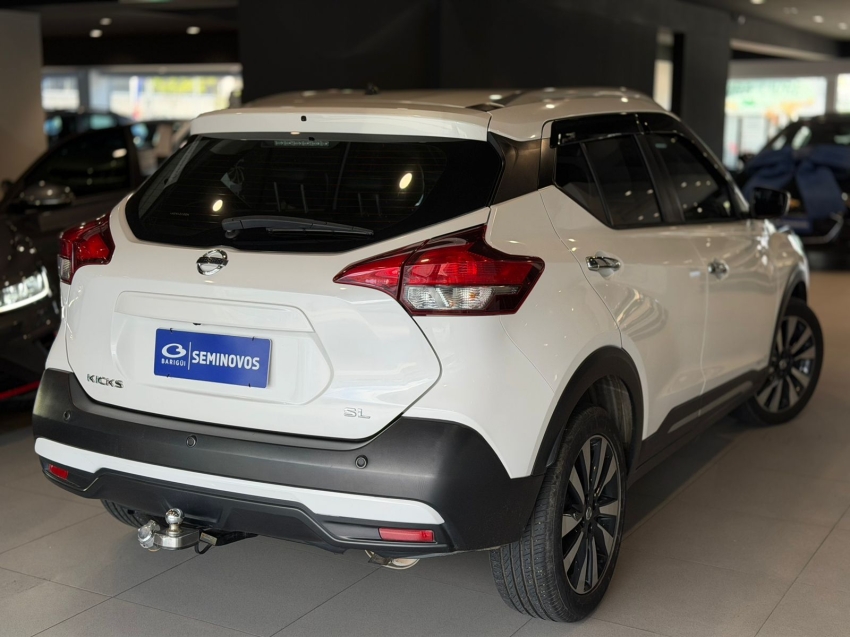 nissan kicks 1.6 16v flexstart sl 4p xtronic flex automatico 202115