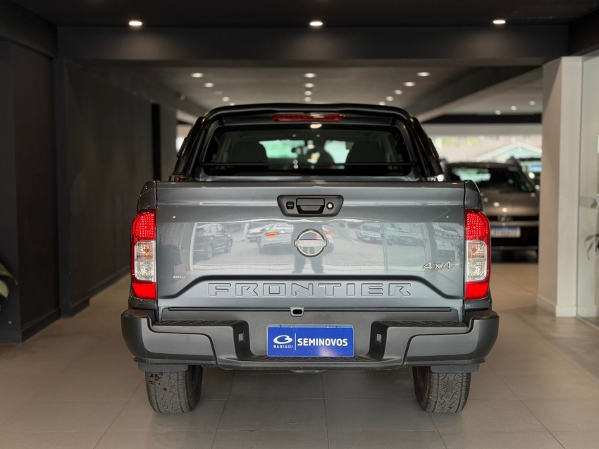 nissan frontier 2.3 16v turbo diesel attack cd 4x4 automatico 4p 202517
