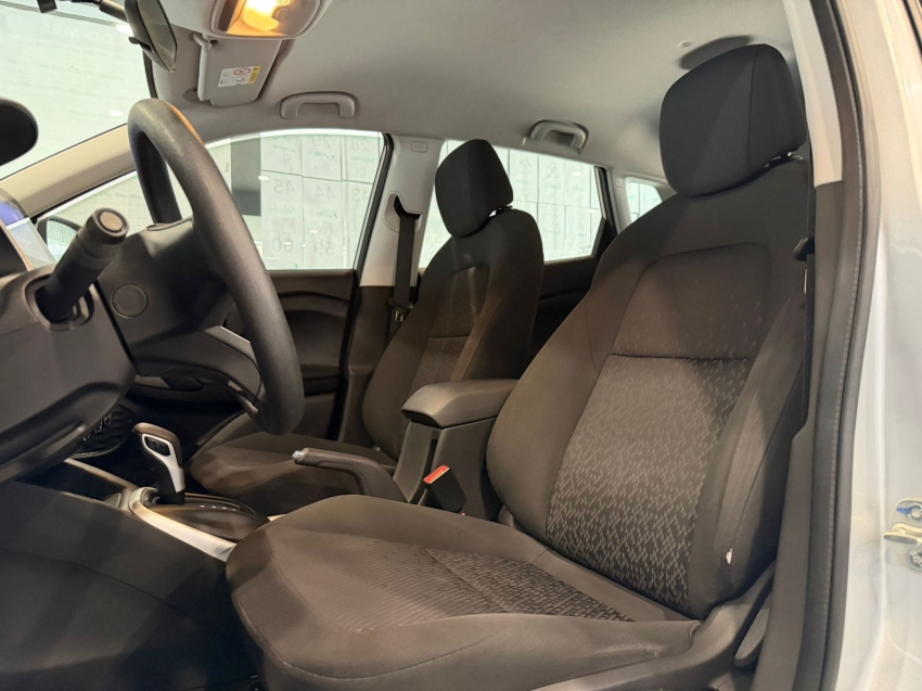 chevrolet tracker 1.0 turbo flex automatico 1.2 4p 20215