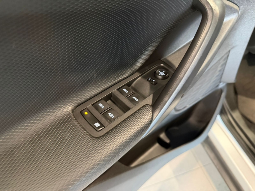 chevrolet tracker 1.0 turbo flex automatico 1.2 4p 20214