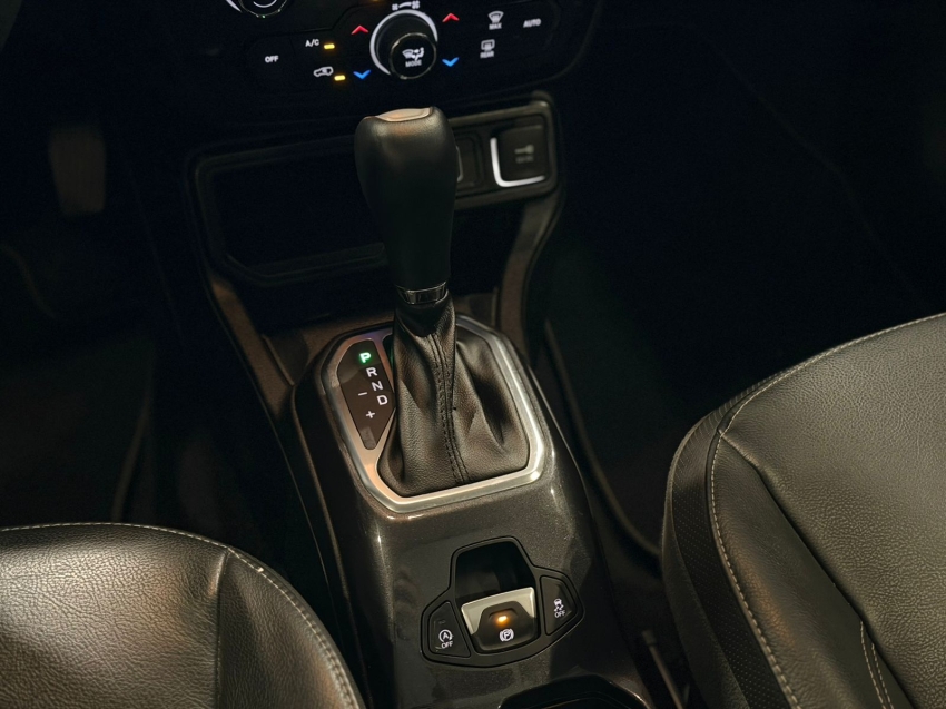 jeep renegade 1.3 t270 turbo flex longitude at6 4p automatico 202410