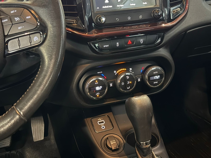 fiat toro 1.8 16v evo flex freedom at6 4p automatico 20208