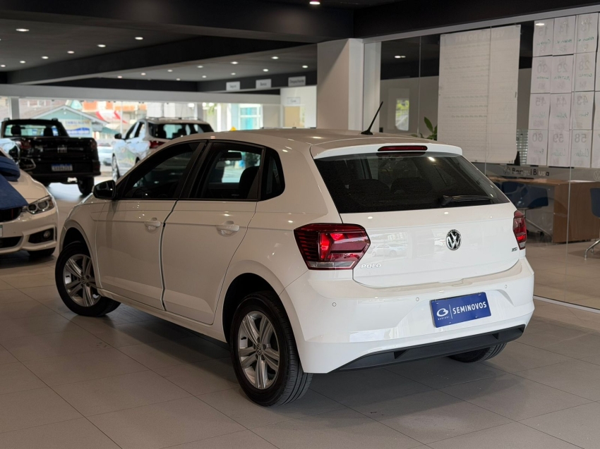 volkswagen polo 1.6 msi total flex manual 4p 202213