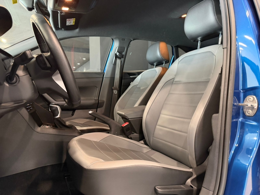 volkswagen nivus 1.0 200 tsi total flex highline automatico 4p 20235