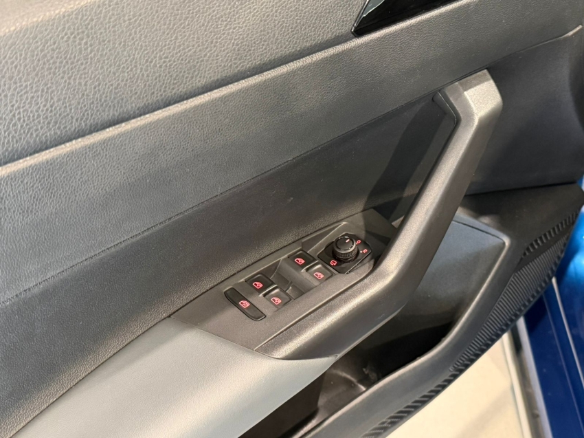 volkswagen nivus 1.0 200 tsi total flex highline automatico 4p 20236