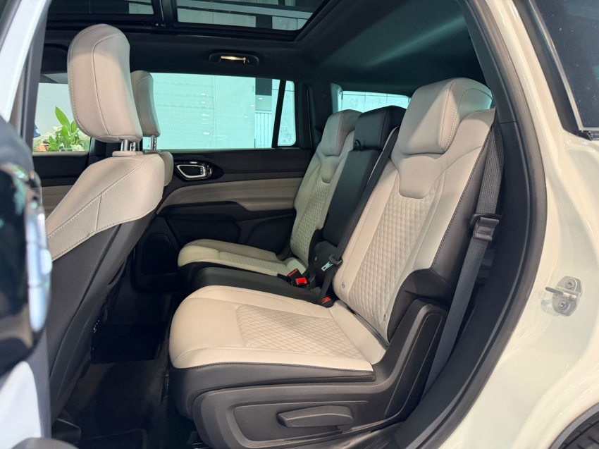 jeep commander 1.3 t270 turbo flex overland at6 4p automatico 202315