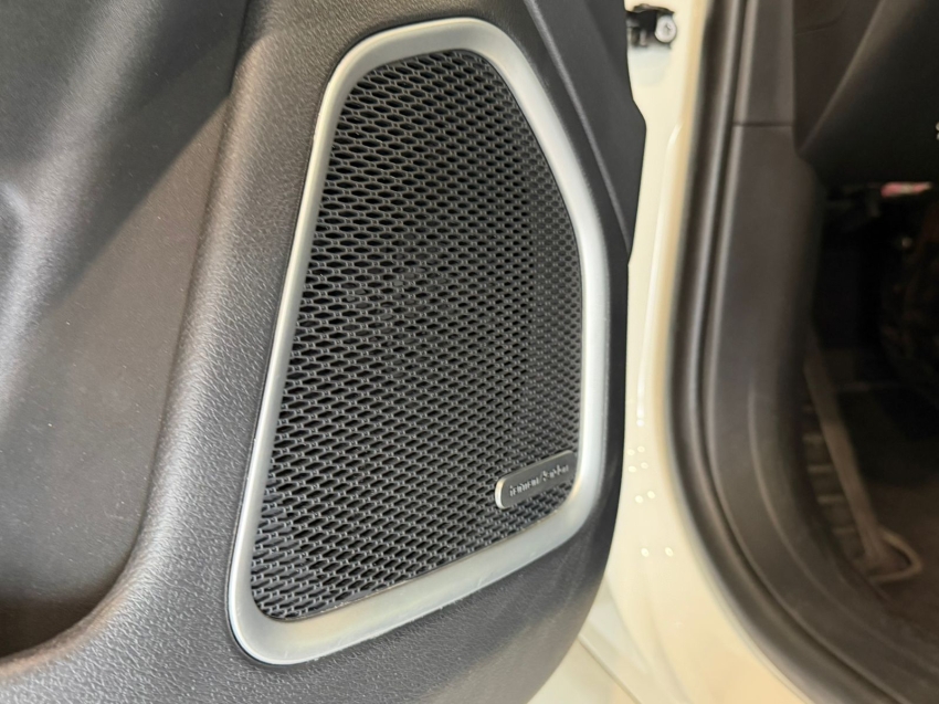 jeep commander 1.3 t270 turbo flex overland at6 4p automatico 202310