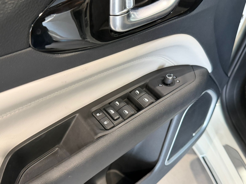 jeep commander 1.3 t270 turbo flex overland at6 4p automatico 20234