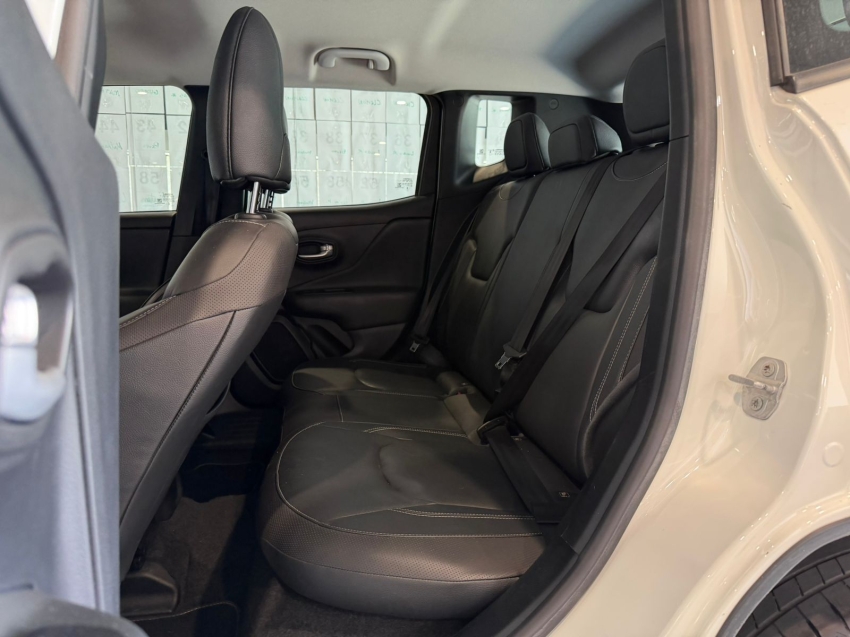 jeep renegade 1.3 t270 turbo flex longitude at6 4p automatico 202314