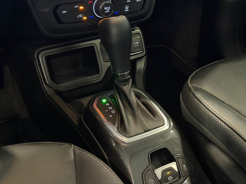 jeep renegade 1.3 t270 turbo flex longitude at6 4p automatico 202311